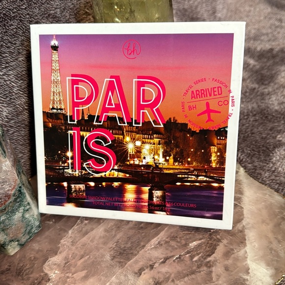 BH Cosmetics Passion in Paris Eyeshadow Palette - Picture 1 of 2